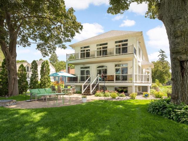 Property for sale in Hennepin, Minnesota