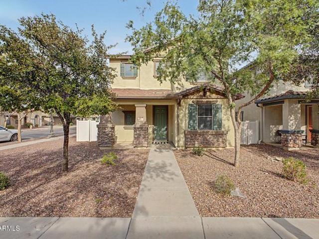 House for sale in Gilbert, Arizona