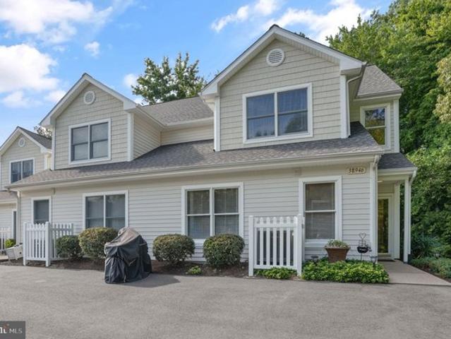Condo for sale in Delaware