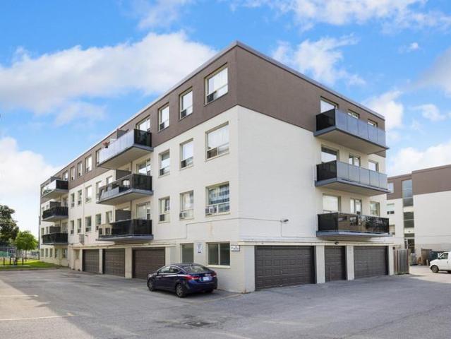 Apartment for rent in North York, Woburn