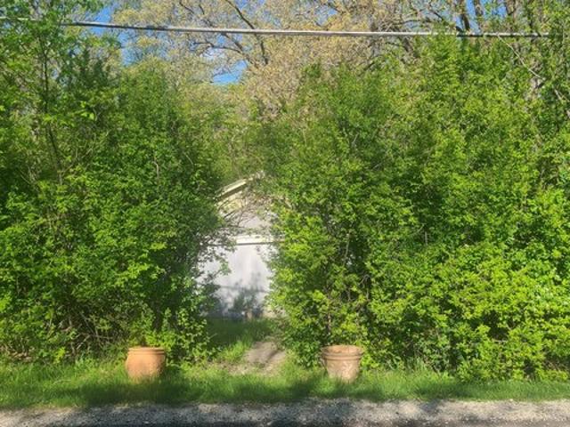 House for sale in Lake Villa, Illinois