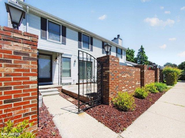 Condo for sale in Clinton Township, Michigan