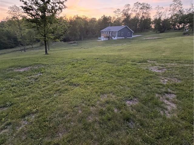 House for sale in Warsaw, Ohio