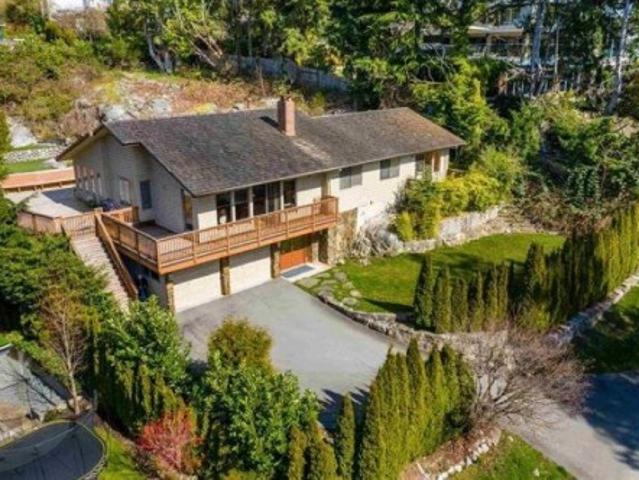 House for sale in West Vancouver, British Columbia