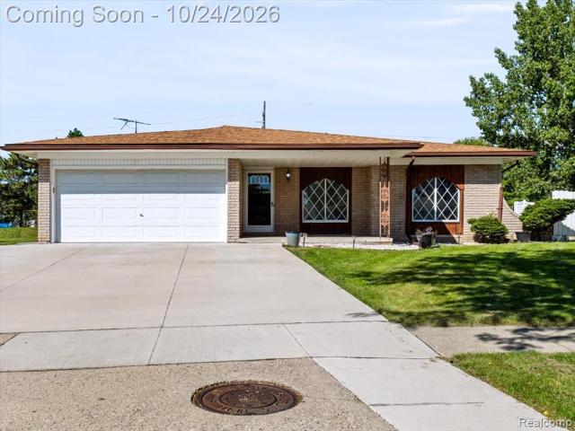 House for sale in Sterling Heights, Macomb County