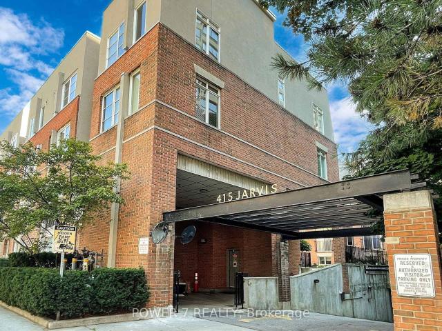 Condo for sale in Woburn, Ontario
