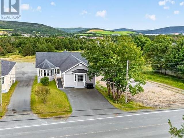 House for sale in Foxtrap, Newfoundland And Labrador