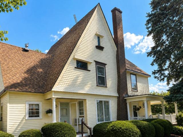House for sale in Paw Paw, Illinois