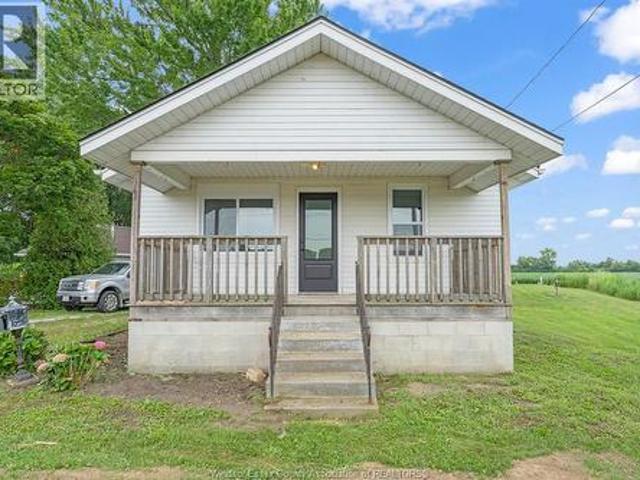 House for sale in Kingsville, Ontario