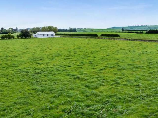 Land for sale in Normanby, Taranaki