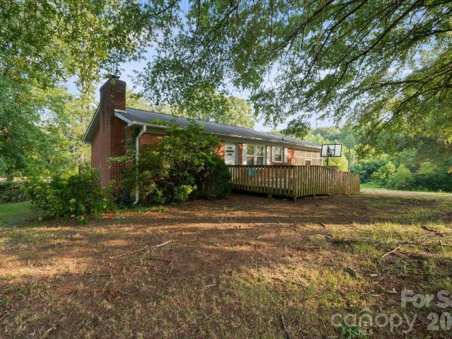 House for sale in Mooresville, North Carolina