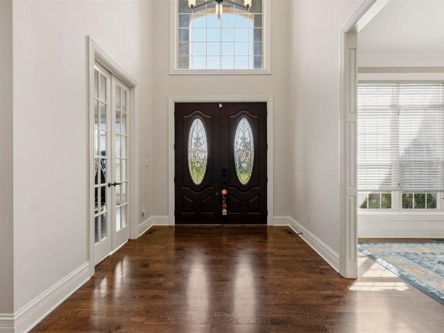 House for sale in Bowling Green, Warren County