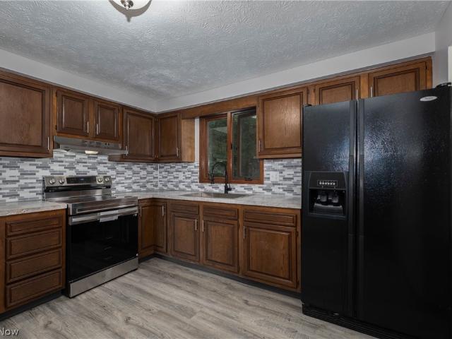 House for sale in West Fulton, Canal Fulton