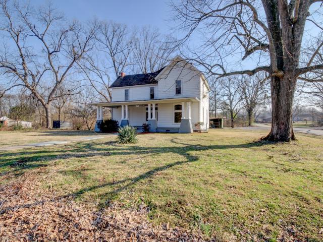 House for sale in Guthrie, Kentucky