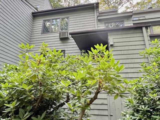 Townhouse for sale in Torrington, Connecticut