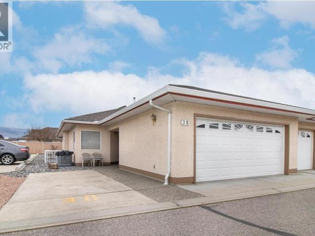Townhouse for sale in Winfield, British Columbia