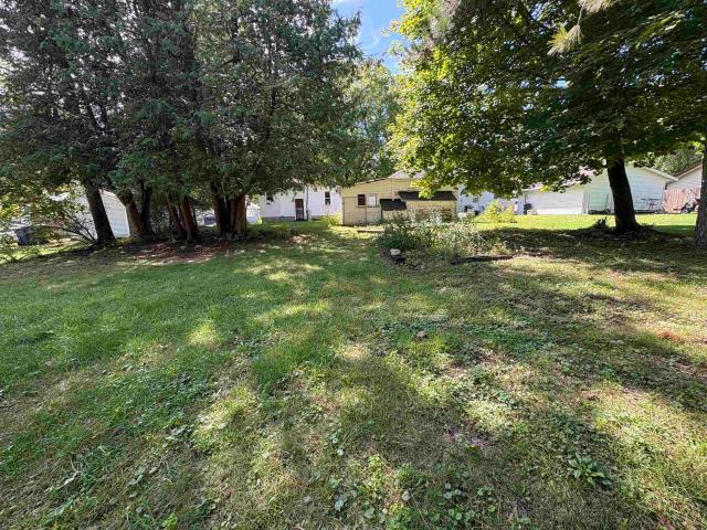 House for sale in Clintonville, Waupaca County