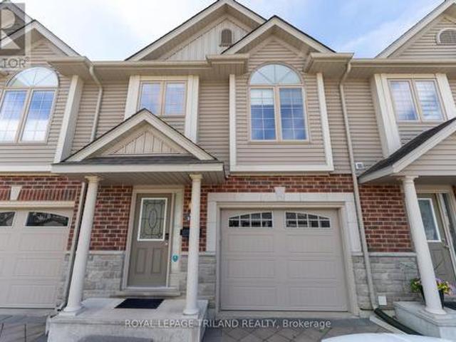 Townhouse for rent in Arva, Ontario