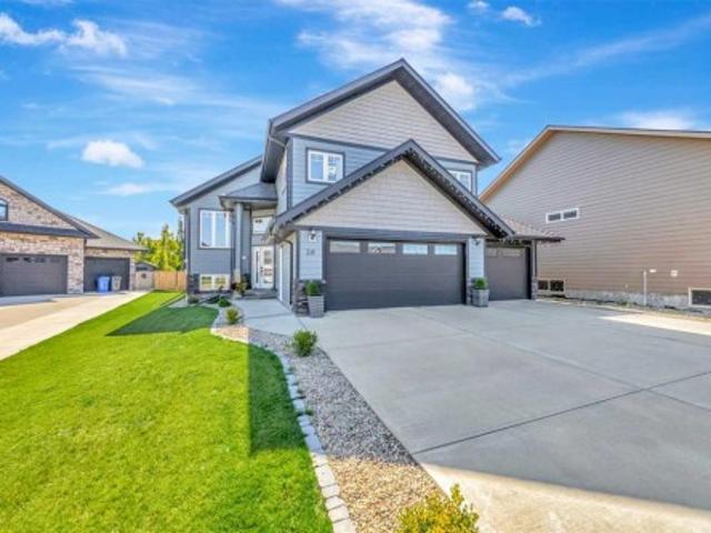 Condo for sale in Lloydminster, Alberta