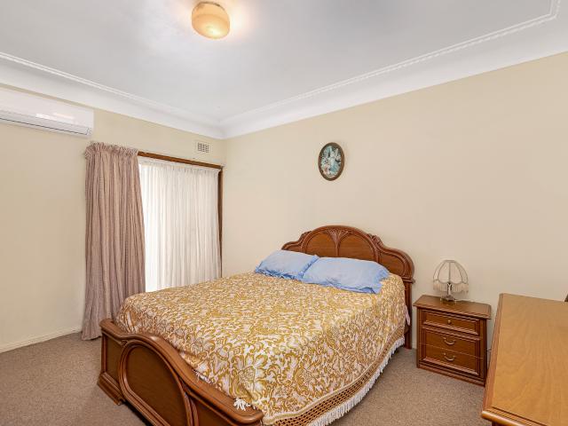 Cottage for sale in Cobbitty, New South Wales