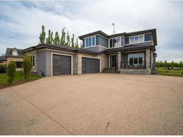 House for sale in Alberta
