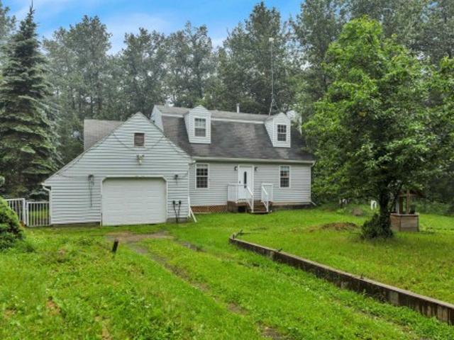 House for sale in Alberta