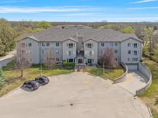 Condo for sale in East St. Paul, Manitoba