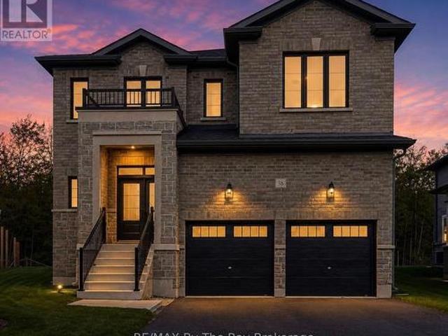 House for sale in Wasaga Beach, Ontario