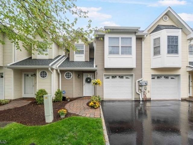 Condo for sale in Berkeley Heights, New Jersey