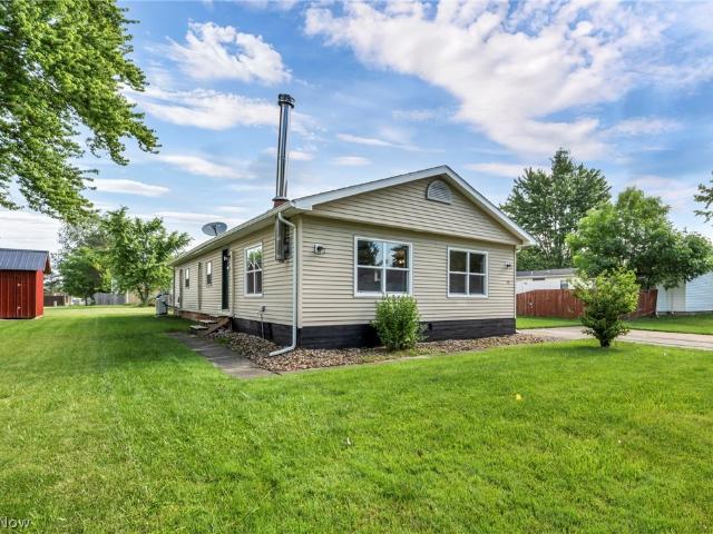 House for sale in Lagrange, Ohio