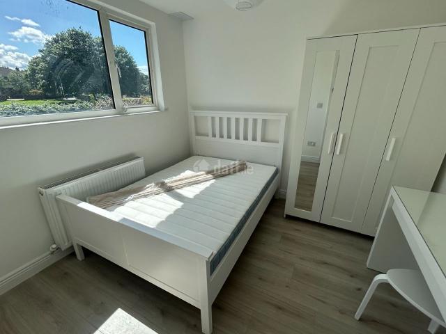 House to rent in Stillorgan