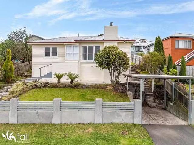 House for rent in Lutana, Tasmania