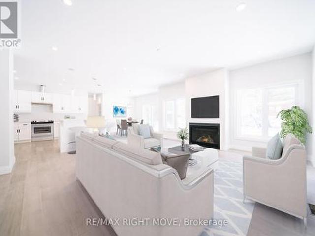 House for sale in Tiny, Ontario
