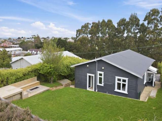House for sale in Otakou