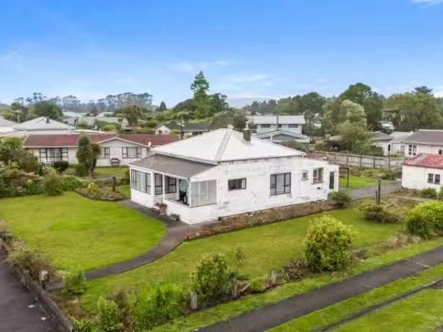 House for sale in Fairdown, West Coast
