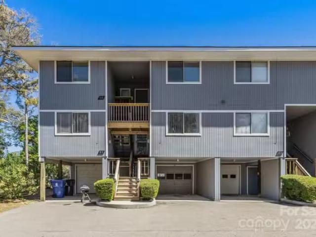 Condo for sale in Wilmington Condo for sale in Wilmington