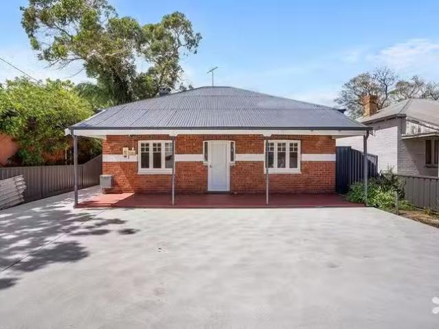 House for rent in Applecross, Western Australia