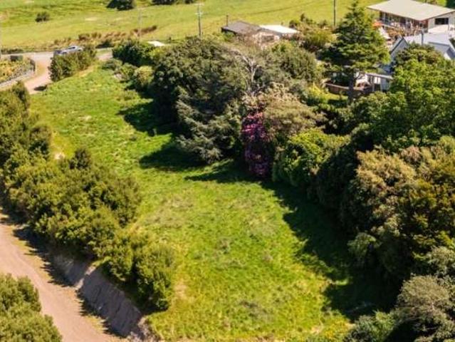 Property for sale in Little Akaloa, Canterbury