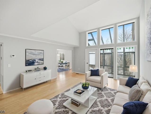 Townhouse for sale in Morristown, New Jersey