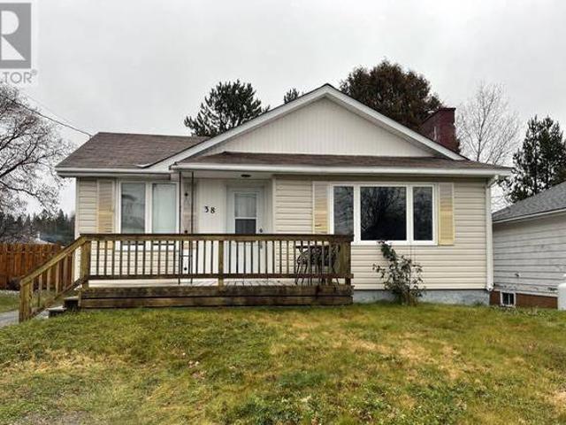 House for sale in Sault Sainte Marie, Ontario