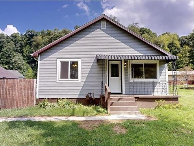 House for sale in Chesapeake, Ohio