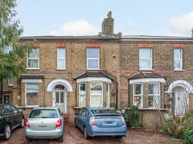 Apartment for rent in Penge, Greater London