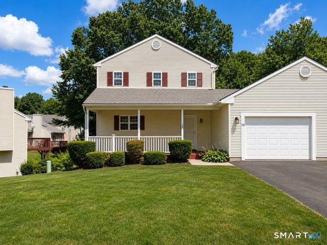 Townhouse for sale in Windsor Locks, Connecticut