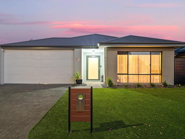 House for sale in Parklands, Western Australia