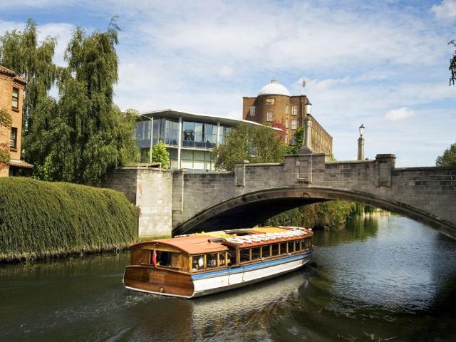 Apartment for rent in Heigham Grove, East Bank