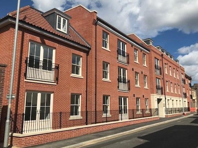 Apartment for rent in Heigham Grove, East Bank