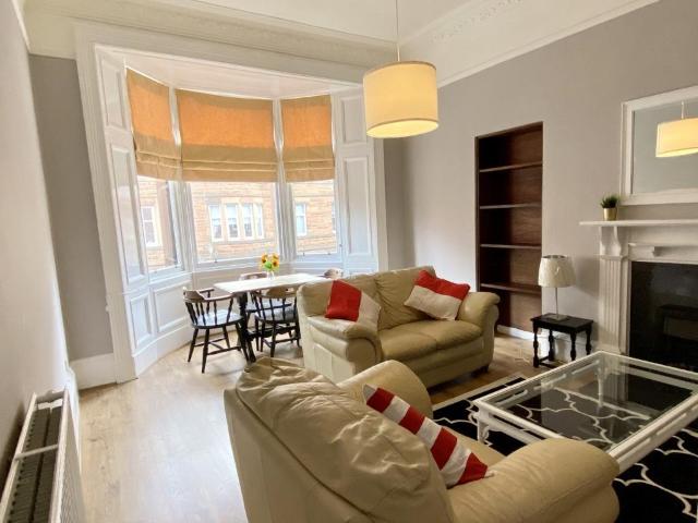Apartment for rent in Battlefield, Glasgow