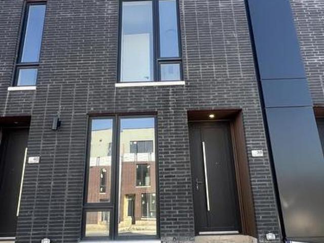 Townhouse for rent in Niagara, Ontario