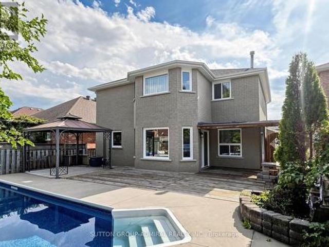 House for sale in Barrie, Ontario