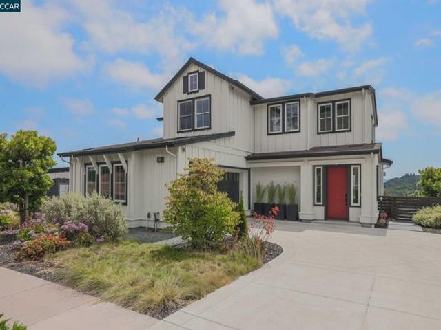 House for sale in Orinda, California